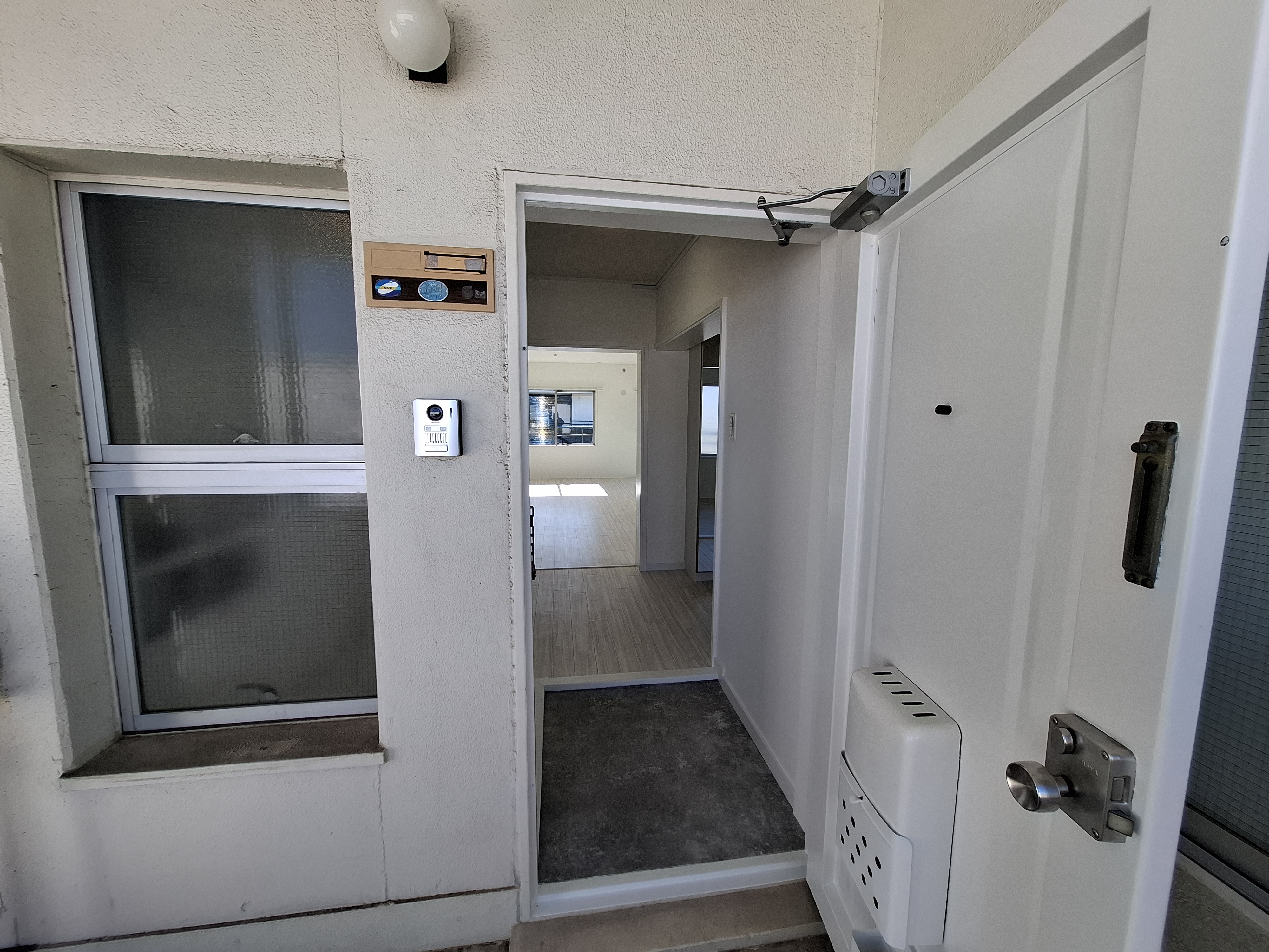 【リノベーション】横浜市旭区内アパート2室リノベーション工事 b3da1d59de256bccfc0bfe8292c5970b - 【リノベーション】横浜市旭区内アパート2室リノベーション工事