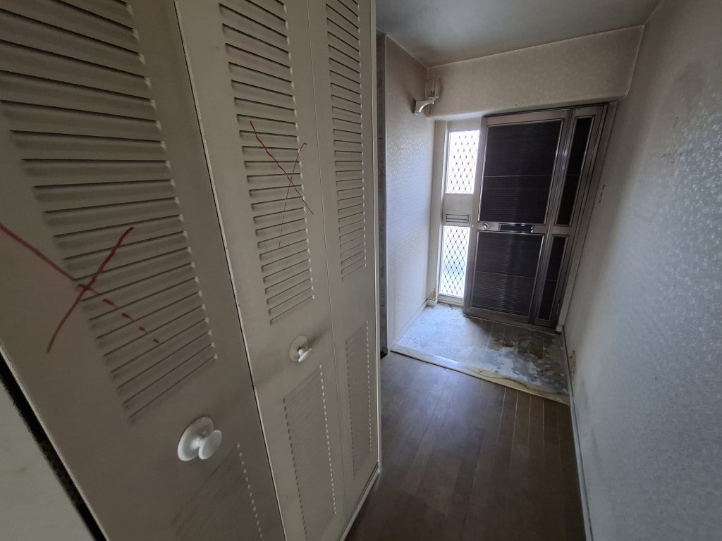 afd11443b3018196a991222d9814bca3 1024x768 - 【現場レポート】5月海老名市内　マンション一室改修工事が始まりました