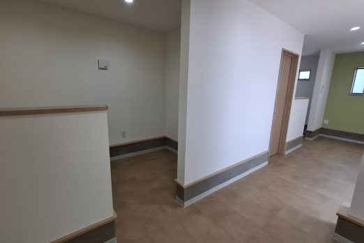 20250822 113913 522x348 - 【神奈川県綾瀬市】シンプルデザインで魅せる平屋店舗
