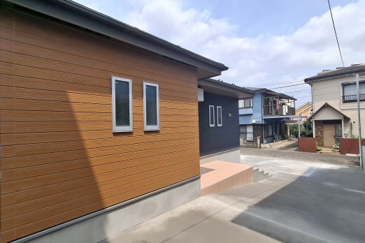 20250822 115737 1 522x348 - 【神奈川県綾瀬市】シンプルデザインで魅せる平屋店舗
